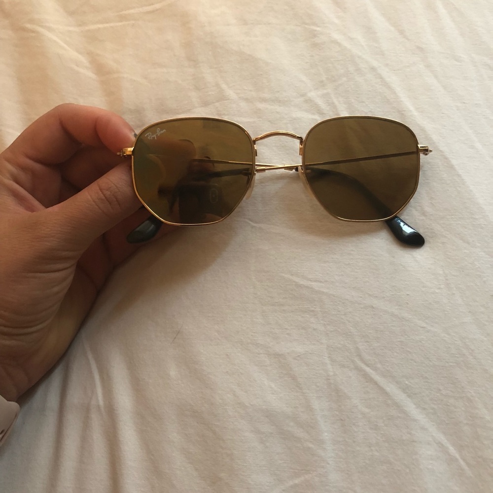 Hexagonal Ray Ban